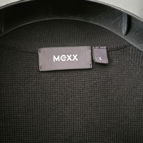 MEXX Black and Brown Grid Pattern Cotton Sweater. Mens L - Picture 4 of 7